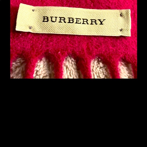 NWOT FUSCHIA BURBERRY SCARVE NO FLAWS!! - Picture 5 of 12